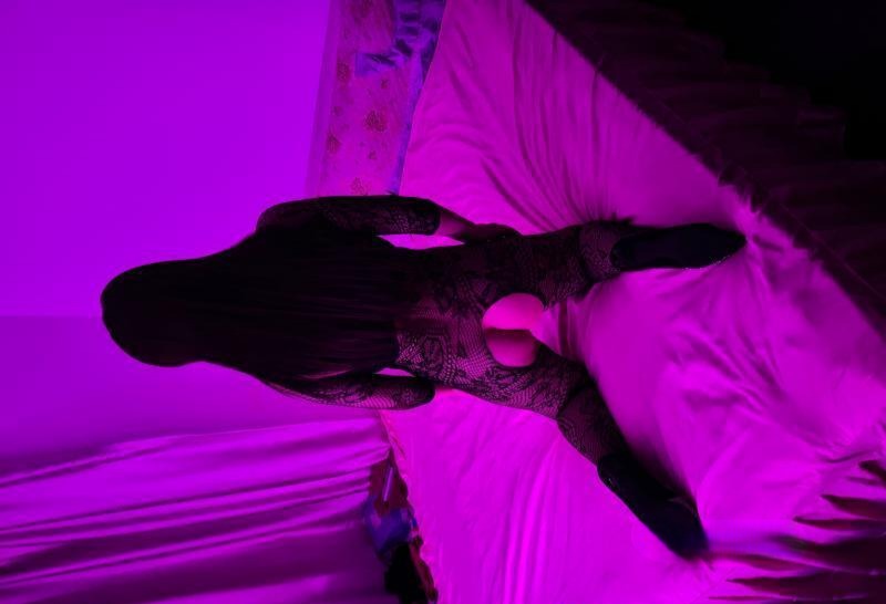 美臀少妇妃妃-91茶馆