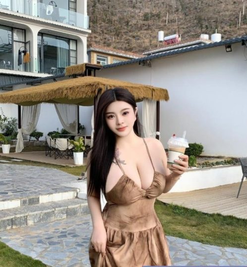 巨乳波霸身材爆炸-91茶馆