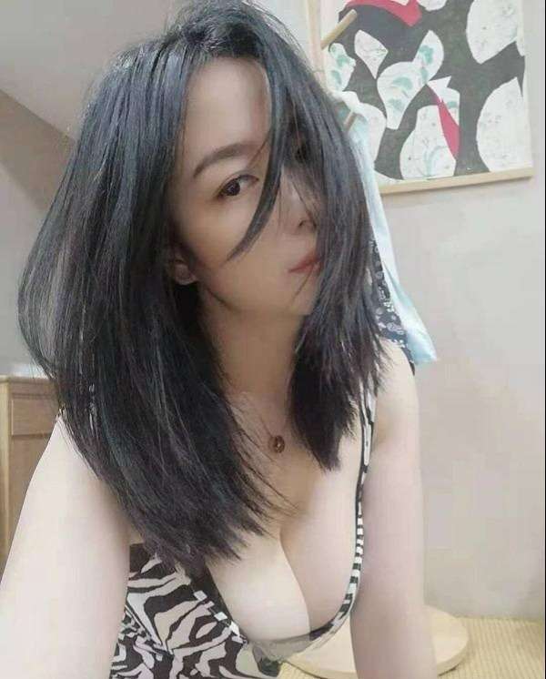 丰满高挑小少妇-91茶馆
