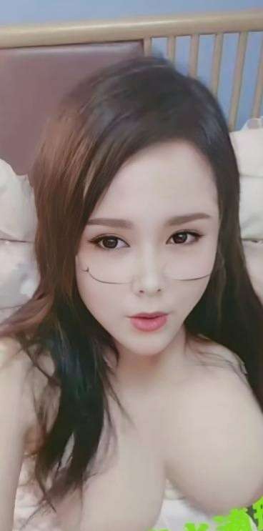 童颜巨乳小姐姐-91茶馆