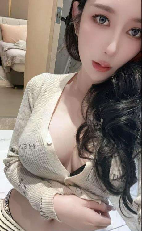 丰满肥臀桃子姐-91茶馆