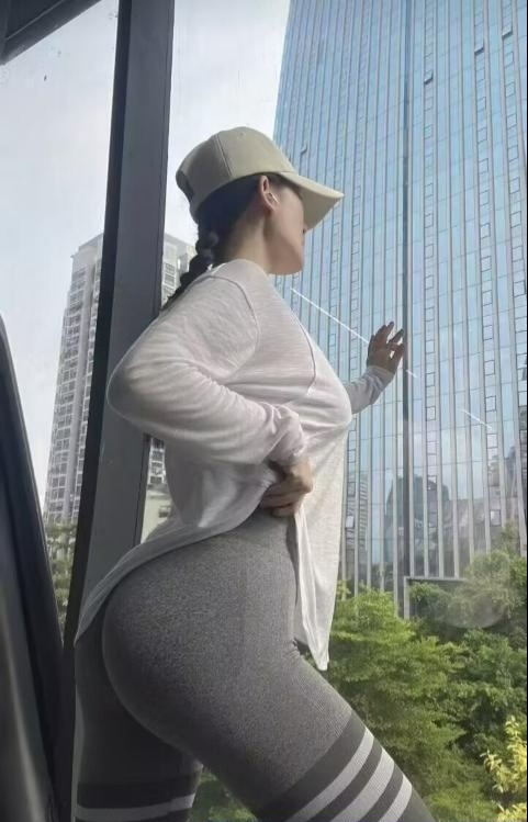 大屁股波姐-91茶馆