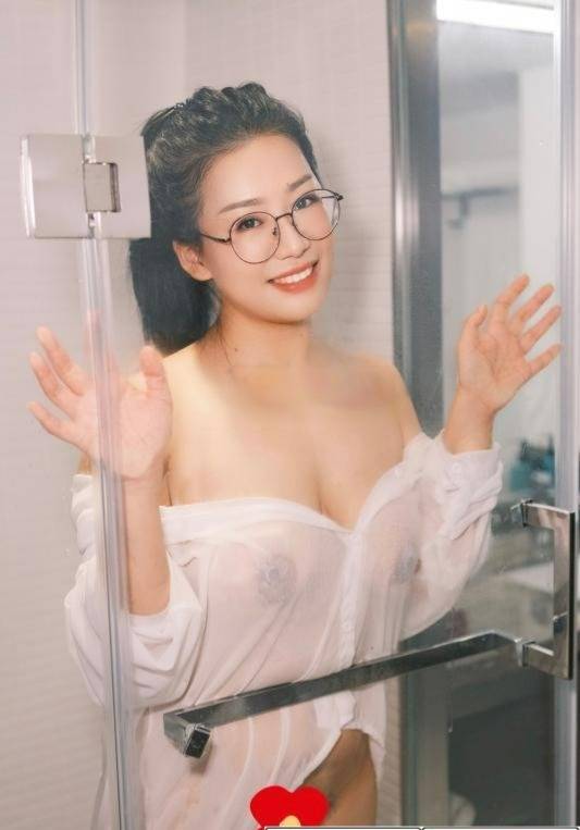 爱巨乳爱肥臀-91茶馆