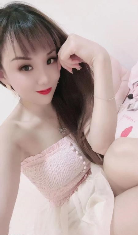 女友试服务的小姐姐-91茶馆