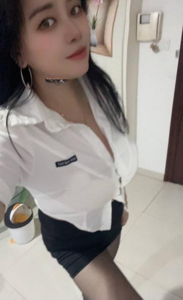 长腿大胸少妇体验-91茶馆